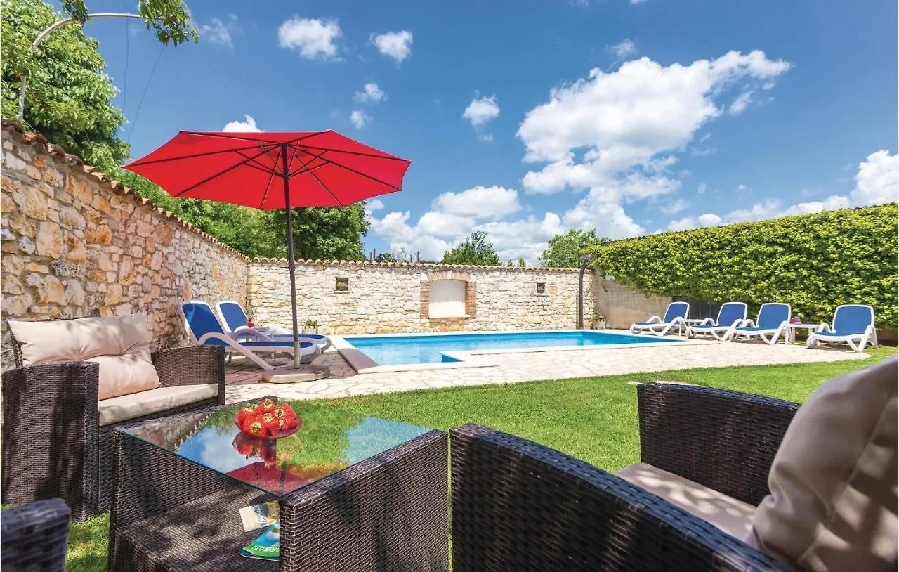 Pet Friendly Home In Regulici With Wifi Prnjani